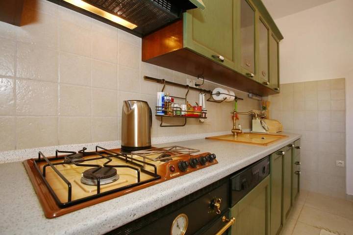 Maison d’hôte pour 3 personnes, avec vue et terrasse dans Région de Zadar - 2