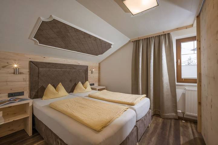 Entire apartment, Top 2 - House Gredler Mayrhofen in Mayrhofen, Ziller valley alps