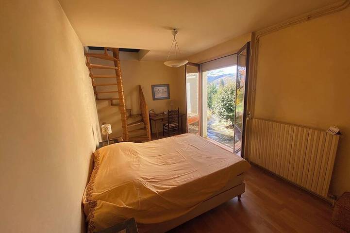 Location de vacances pour 11 personnes, avec Terrasse et Jardin à La Roche-de-Glun - 3
