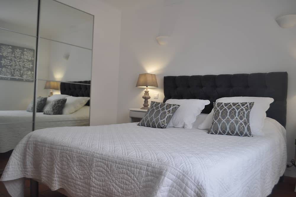 Very nice house of 120 m2 in the heart of Valbonne village for 6 people in Valbonne, Cannes region