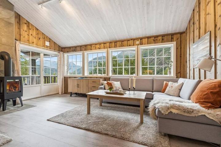 Ferienhaus für 10 Personen, mit Seeblick und Ausblick sowie Garten und Sauna, mit Haustier in Stryn - 4