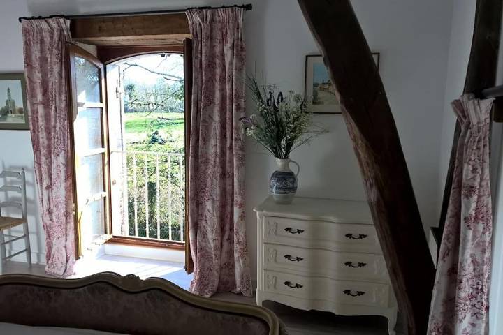 Location de vacances pour 6 personnes, avec piscine et terrasse à Saint-Paul-Lizonne - 4