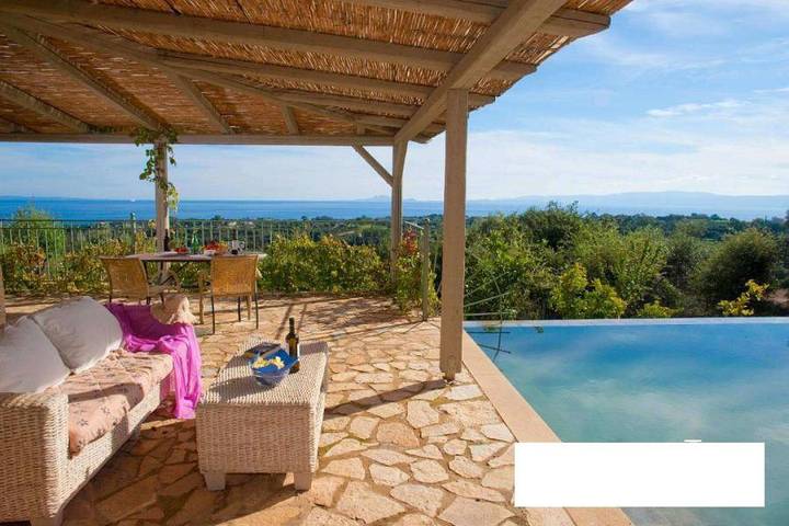 Villa pour 2 personnes, avec balcon et jardin ainsi que piscine et vue dans Skala - 3