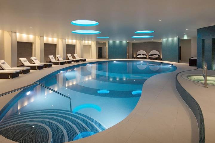 Hotel para 2 personas, con sauna además de terraza y piscina - 1