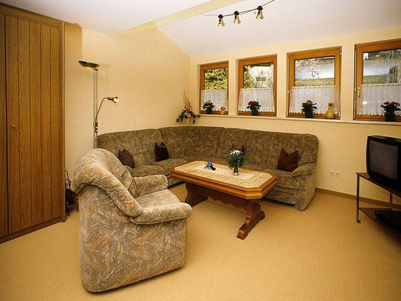 Ganze Wohnung, Ferienwohnung 'Margot Armbruster' mit Bergblick, Balkon und Wlan in Bad Rippoldsau-Schapbach, Mittlerer Schwarzwald