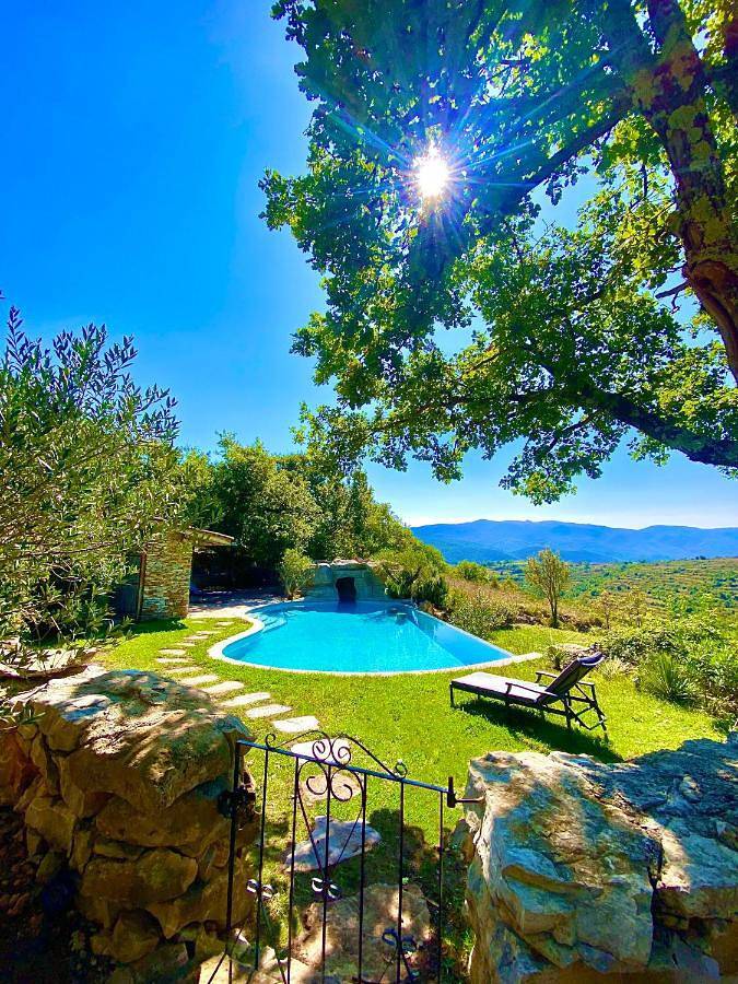Albergue para 8 personas, con sauna y jardín además de vistas y piscina - 1