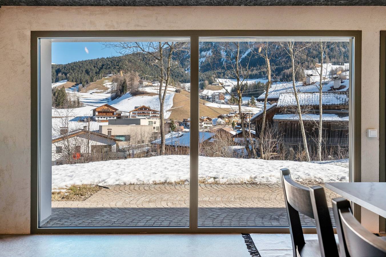 Appartamento intero, Appartamento 'Lena Dolomites Gartensuite' con vista sulle montagne, terrazza privata e Wi-Fi in Val di Funes, Funes