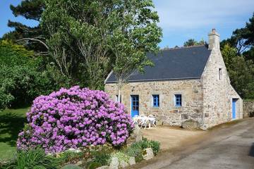 Gîte pour 5 personnes, avec jardin à Goulien