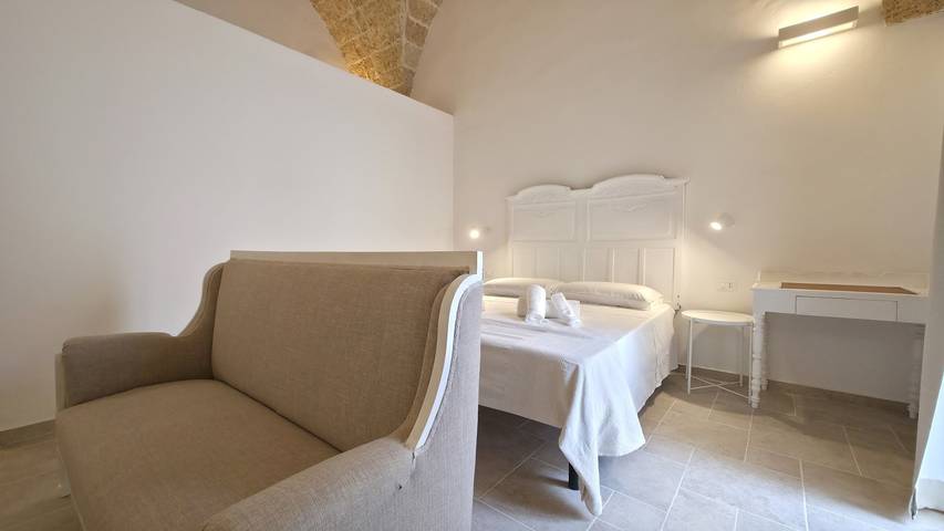 Location de vacances pour 6 personnes, avec terrasse et jardin à Casarano - 4