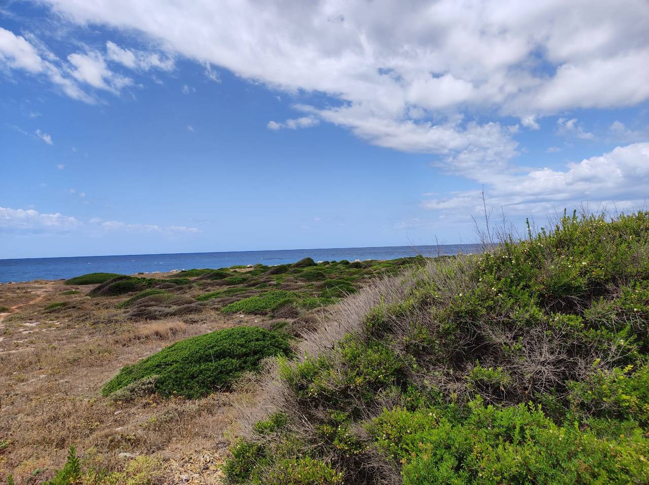 Entire apartment, Apartment 'Unit 1' with Air Conditioning in Posto Rosso, Marine di Posto Rossi