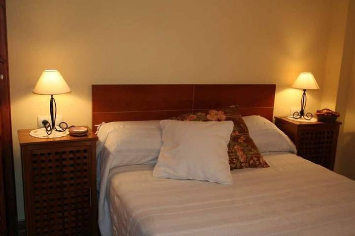 Villa für 14 Personen, mit Garten und Whirlpool sowie Balkon an der Costa Brava - 2