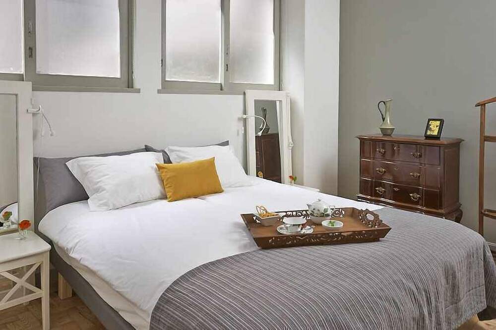 Entire apartment, Casas do Arco - Casa dos Mapas in Coimbra, Coimbra District