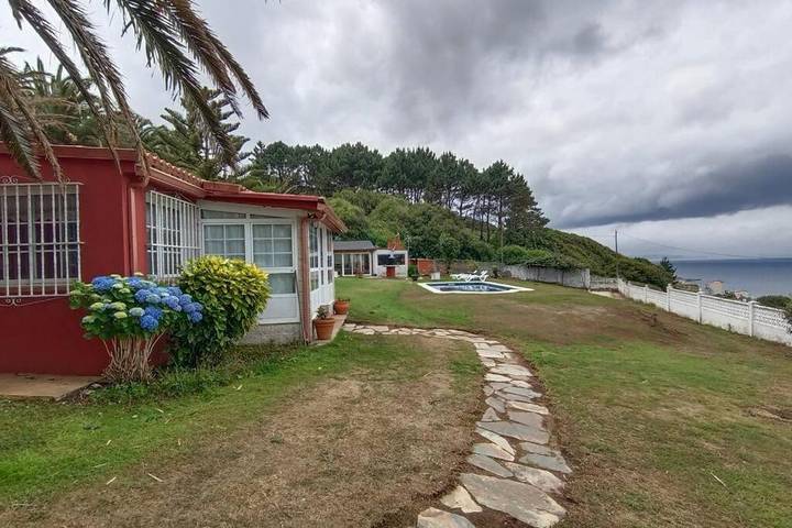 Casa de vacaciones para 10 personas, con jardín además de vistas y piscina, Se admiten mascotas en Costa da Morte - 4