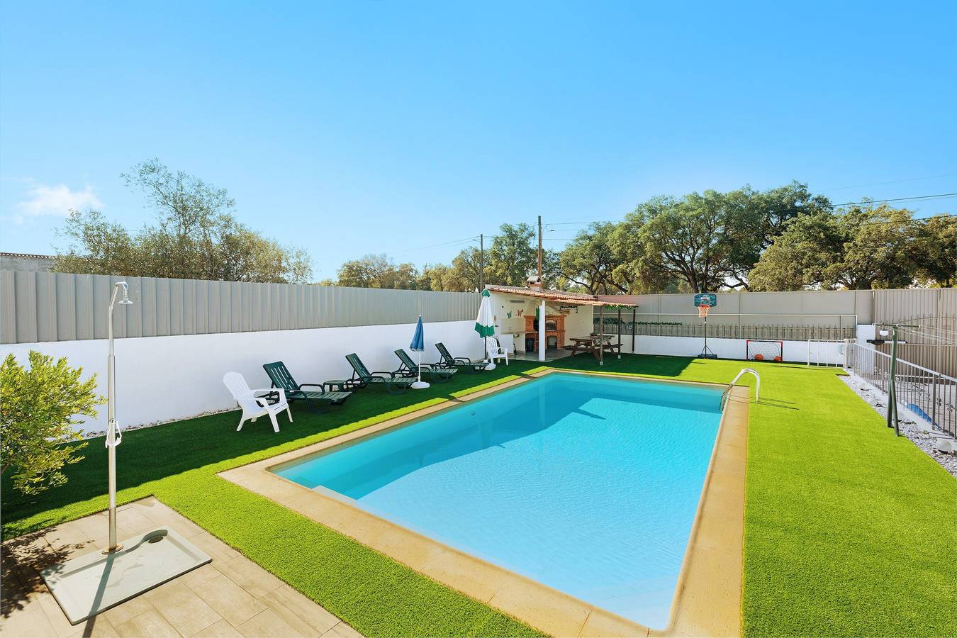 Ferienhaus Villa As Cumadres mit Bergblick, Pool, Garten und Wlan in Setúbal, Halbinsel von Setúbal