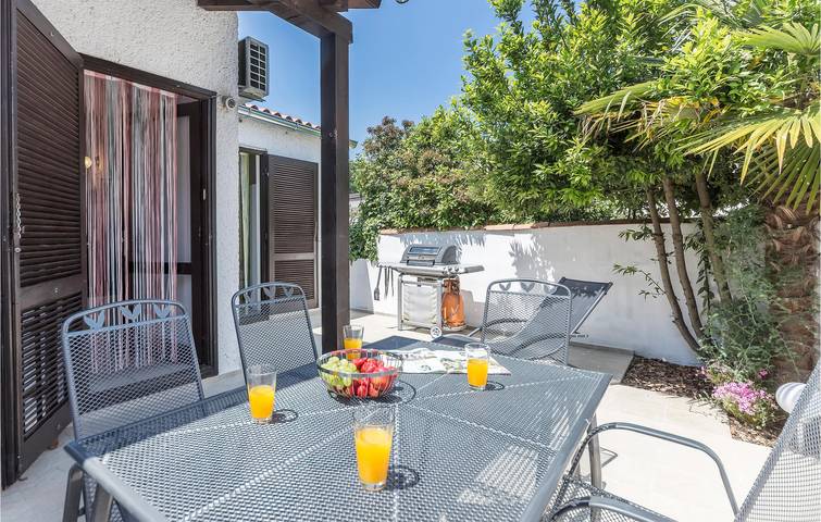 Ferienhaus für 4 Personen, mit Terrasse in Porec und Umgebung - 2