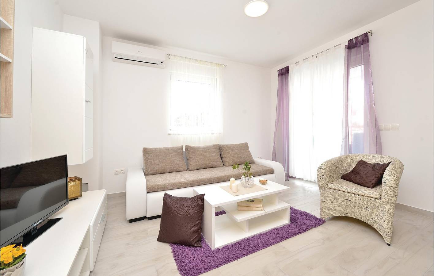 Ganze Ferienwohnung, Ferienwohnung für 4 Personen mit Terrasse in Mulo, Vrsi