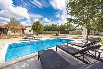 Villa für 7 Personen in Vodnjan, Grad Vodnjan, Bild 1