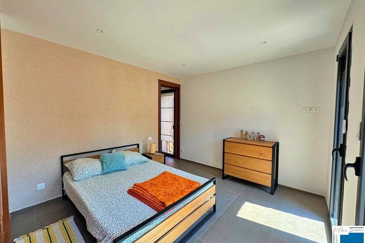 Location de vacances pour 11 personnes, avec jardin dans Plage de Saint Cyprien (Lecci) - 4