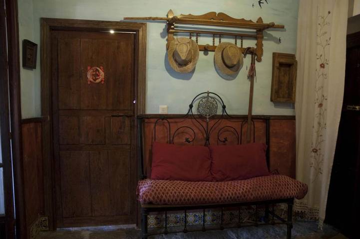 Casa rural para 16 personas, con jardín además de piscina y vistas, Familias con niños en Los Pedroches - 2