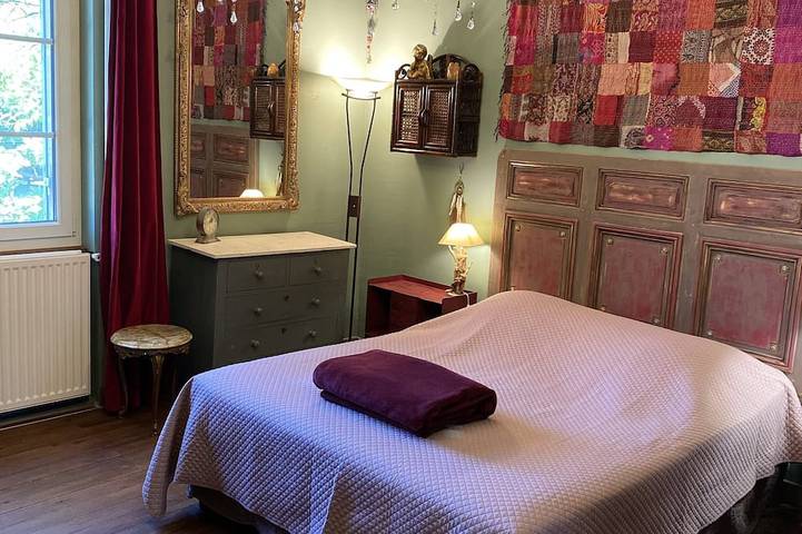 Location de vacances pour 14 personnes, avec jardin, animaux acceptés à Cours-de-Pile - 2