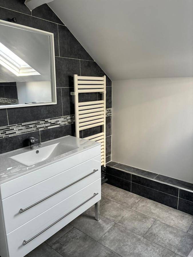 One-Bedroom Villa in Bobigny, Seine-Saint-Denis