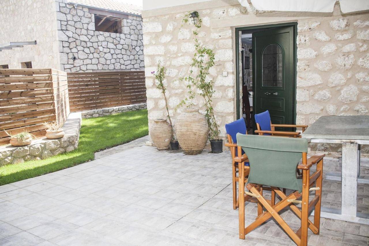 Villa Damiani in Nikiana, Alexandros