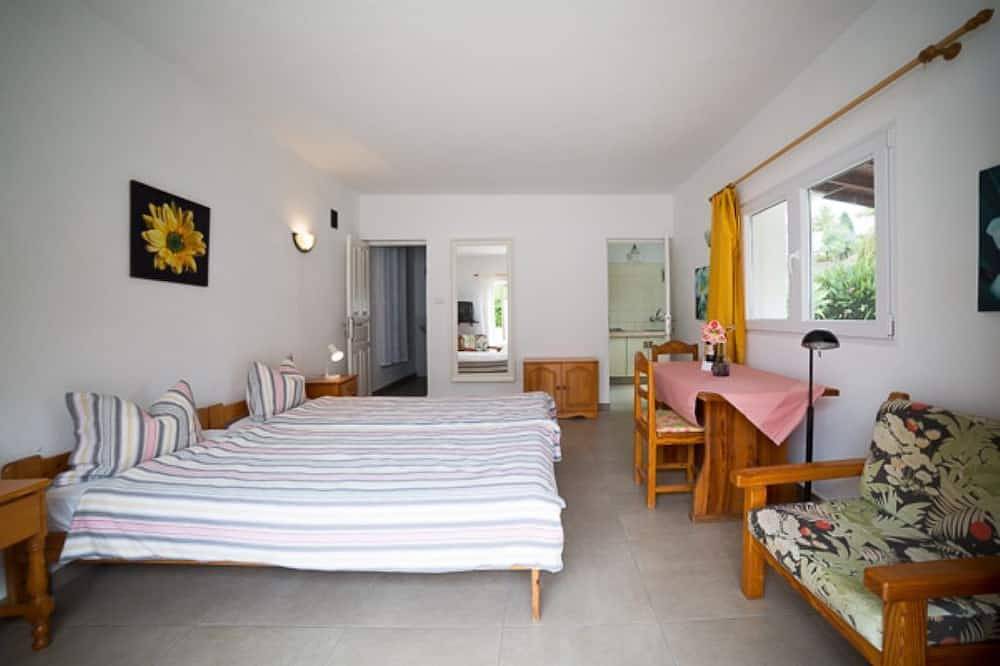 Ganze Wohnung, Kleines Studio in einem wunderschönen tropischen Garten in Tajuya, Los Llanos de Aridane