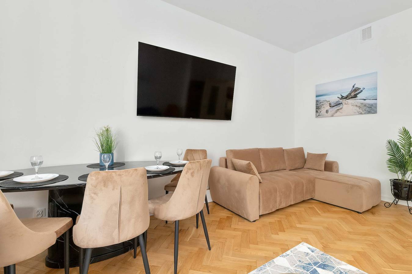 Appartement entier, Family Apartment in Gdynia | Near the Seaside Boulevard in Kamienna Góra (ville), Gdynia