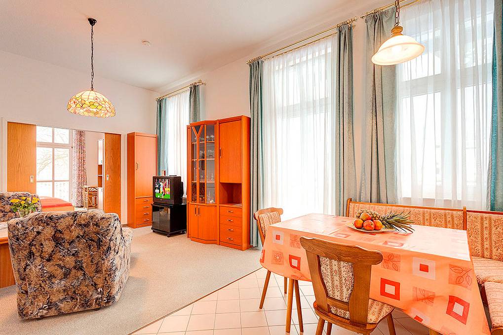 Entire holiday apartment, D 093.023 - Haus Quisisana, Whg. 8 in Göhren, Ruegen