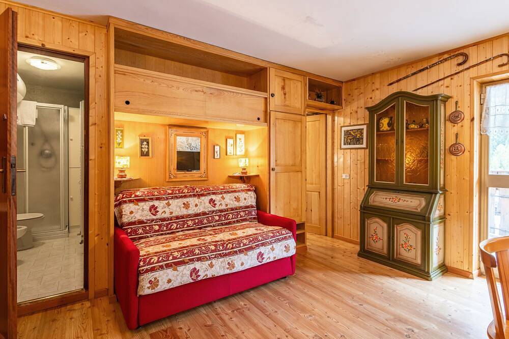 Ganze Wohnung, Ferienwohnung Albert in Penia, Canazei
