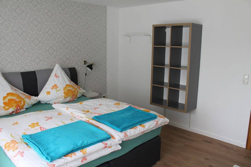 Ganze Wohnung, Große familienfreundliche Wohnung für 2 - 5 Personen im Erdgeschoss. in Beuren (Eifel), Cochem-Zell