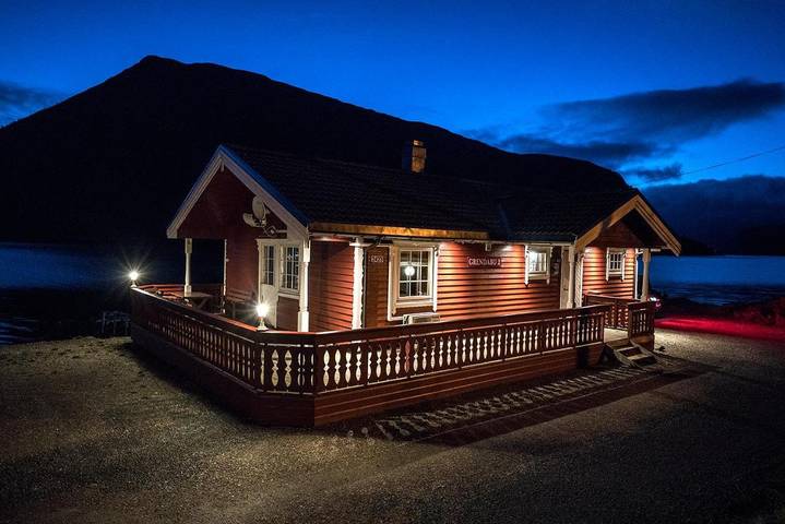 Ferienwohnung für 7 Personen, mit Terrasse und Ausblick sowie Garten, mit Haustier - 1