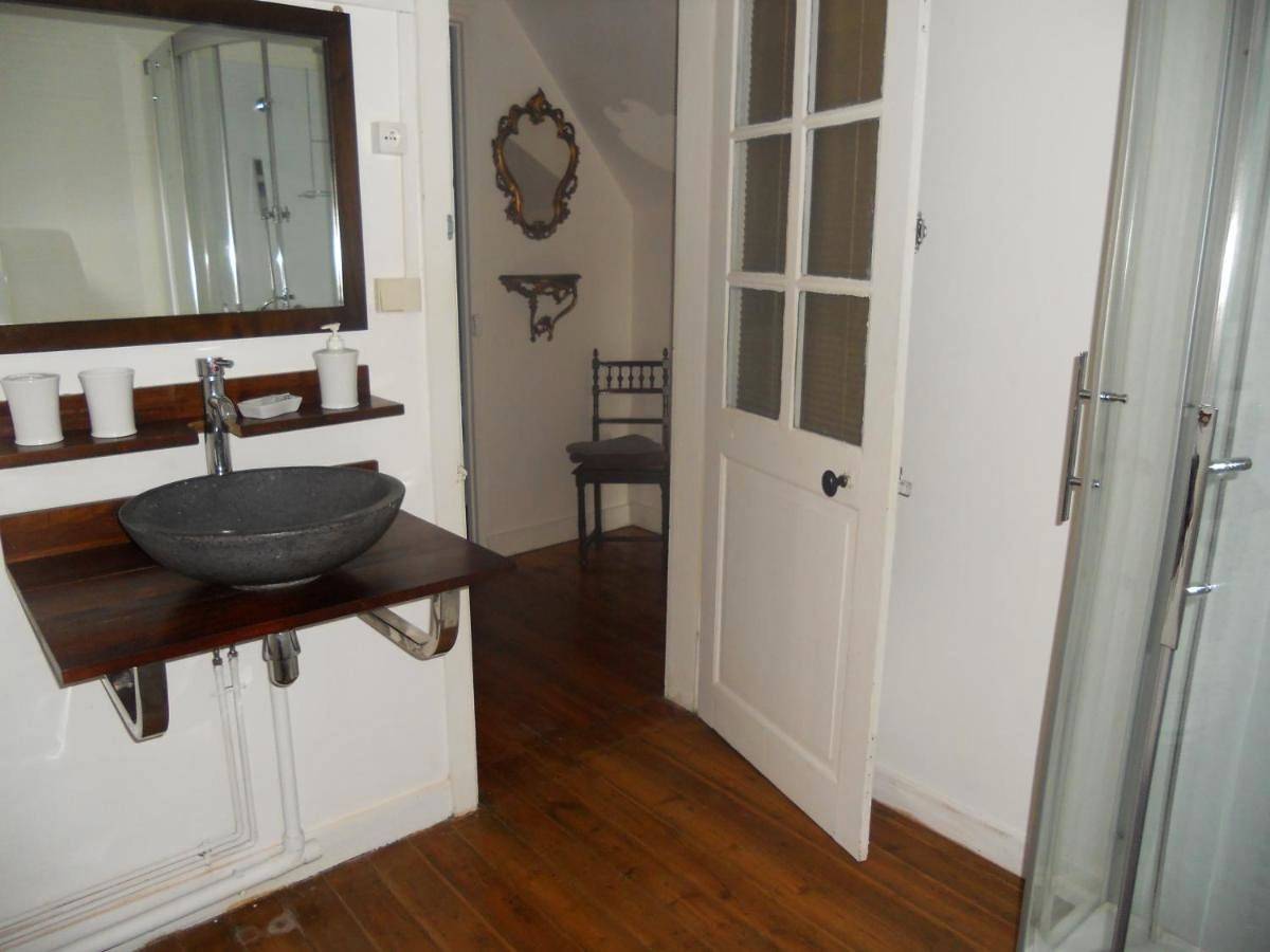 Three-Bedroom House in Airaines, Région d'Amiens
