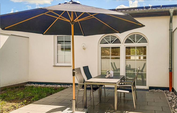 Ferienhaus für 4 Personen, mit Terrasse und Garten sowie Seeblick in Gützkow - 3