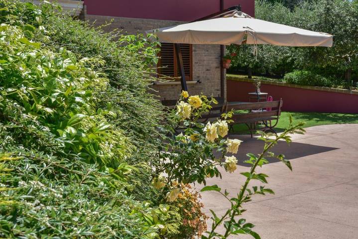 B&b per 4 persone, con panorama e giardino in Gran Sasso