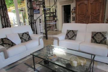 Villa for 4 People in Valbonne, Cannes region, Photo 2
