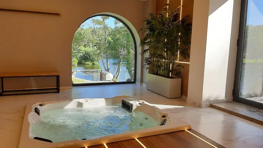 Apartamento de vacaciones para 3 personas, con jacuzzi y jardín - 1