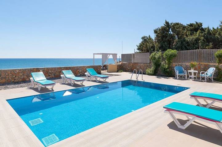 Ferienhaus für 8 Personen, mit Terrasse und Garten