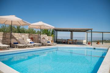 Villa voor 10 Personen in Episkopi Irakleiou, Iraklio-Heraklion en omgeving, Afbeelding 2