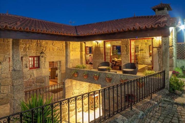 Casa rural para 12 personas, con piscina además de jardín y vistas en Barcelos - 2