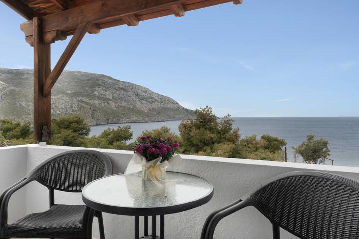 Gîte pour 2 personnes, avec balcon dans Kalymnos