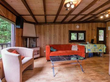 Maison de campagne pour 6 personnes, avec jardin ainsi que vue sur le lac et terrasse, animaux acceptés dans Samrée