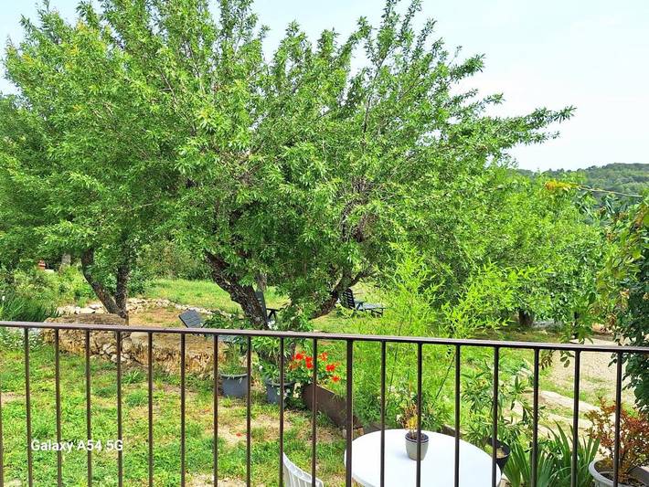Location de vacances pour 3 personnes, avec vue ainsi que jardin et piscine à Baudinard-sur-Verdon - 4