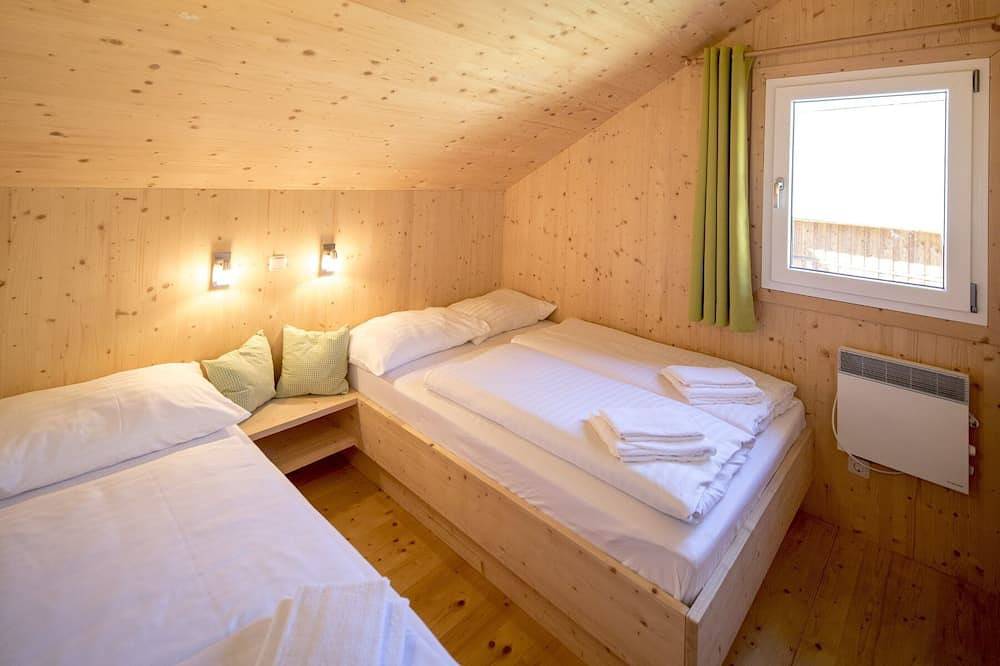 Ferienhaus mit großer Sonnenterrasse Outdoor Whirlpool und Bergpanorama in Murau, Murau (Kreischberg)