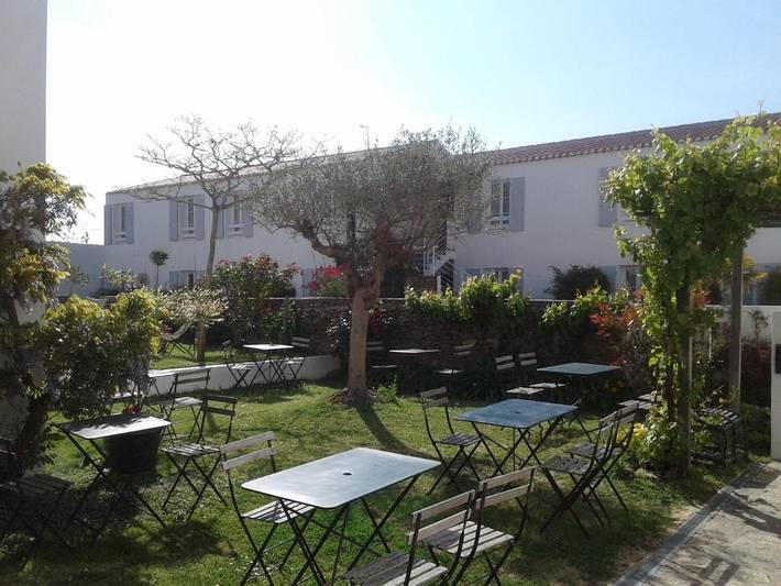 Hôtel pour 2 personnes, avec jardin et vue dans Port Joinville - 2