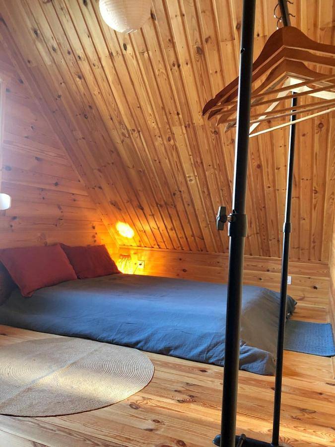 Gîte pour 10 personnes, avec Balcon et Terrasse ainsi que Jardin et Sauna à Villefranche-de-Lonchat - 4