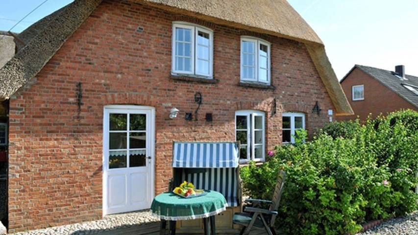 Bauernhof für 4 Personen, mit Terrasse und Garten, mit Haustier auf Föhr