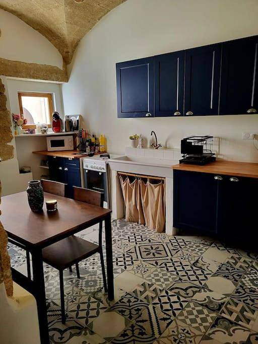 Appartement entier, T2 Duplex "Chez Évelyne" in Remoulins, Région de Nîmes