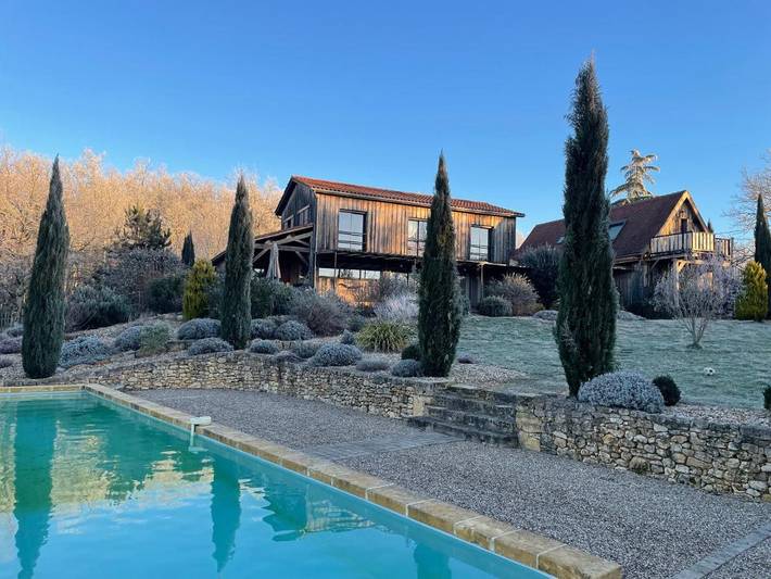 Chambre d’hôte pour 2 personnes, avec Balcon et Terrasse ainsi que Jacuzzi et Jardin à Trémolat
