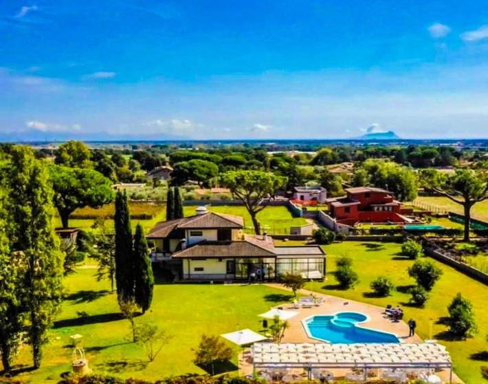 B&b per 3 persone, con Giardino e Piscina a Nettuno